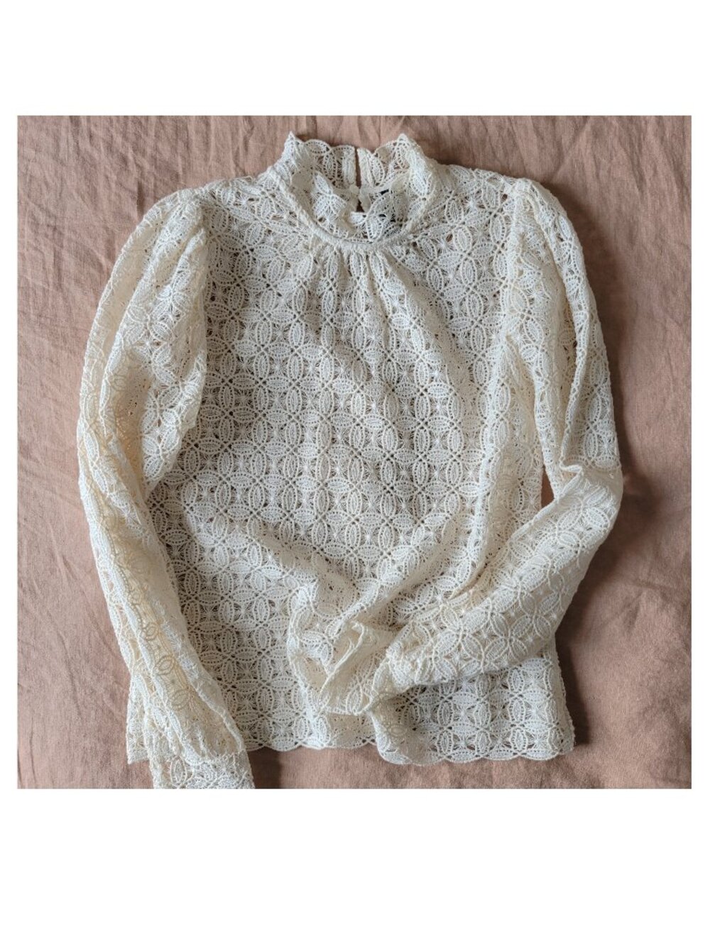Mango guipure cotton blouse - like new condition